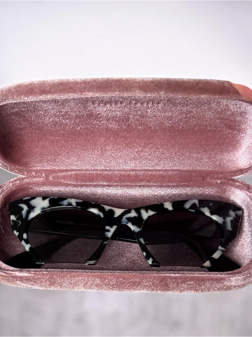 Miu Miu Black and White Tortoiseshell Cat-Eye Sunglasses